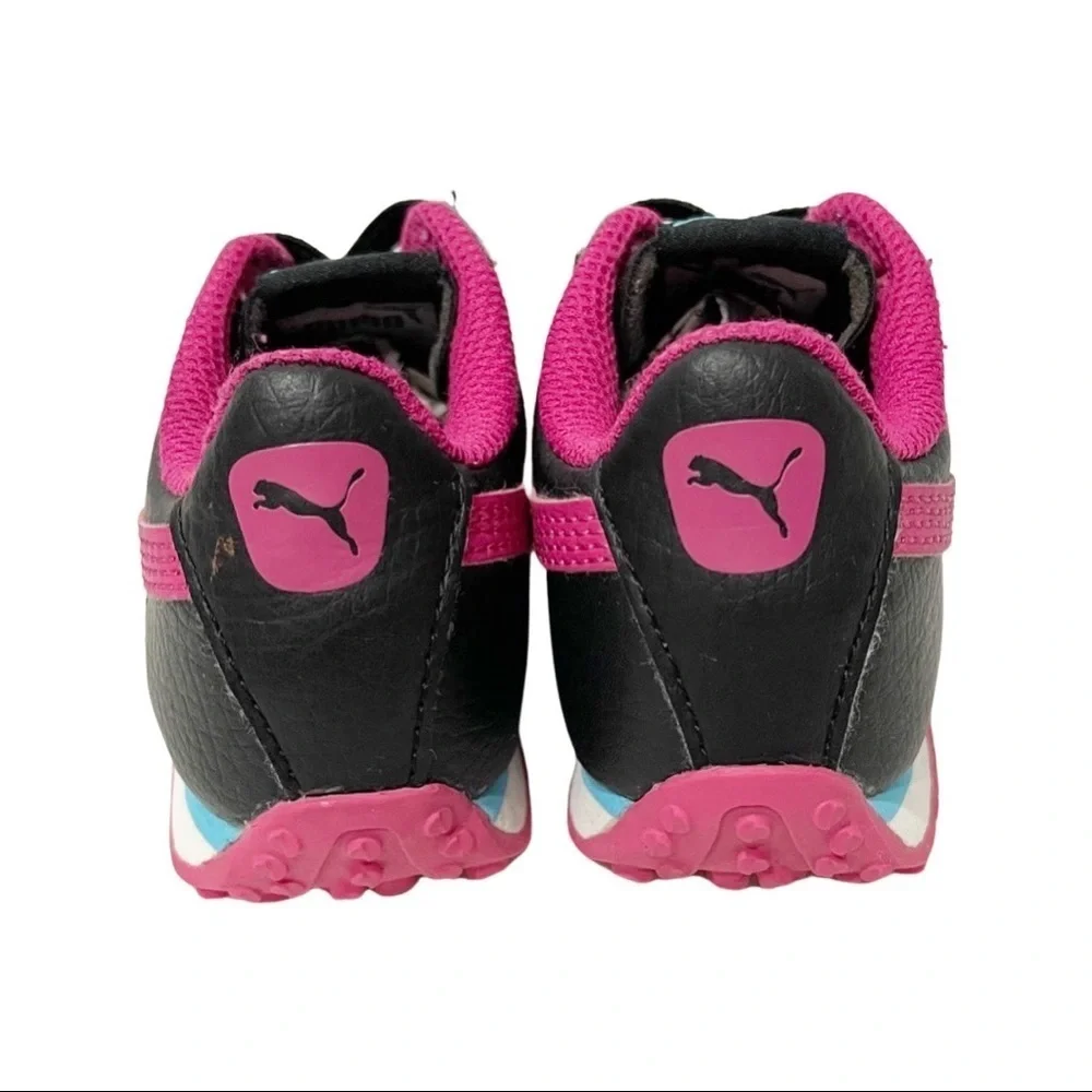 Puma Turin baby sneakers in black and hot pink color way. Size 6c